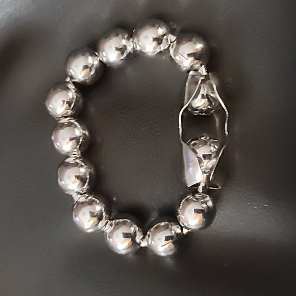 Bracelet - Picture 2 of 2